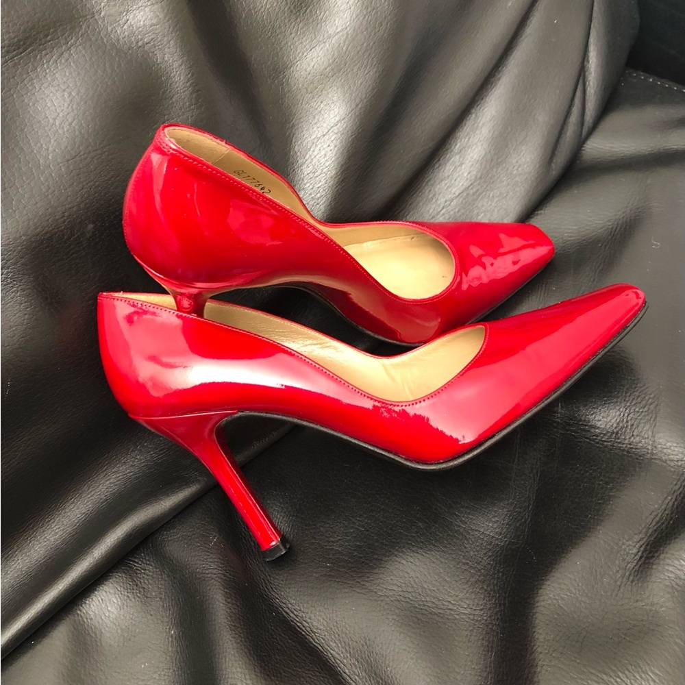 Stuart Weitzman for Russell & Bromley Bond Street London Ruby Red Patent Leather
